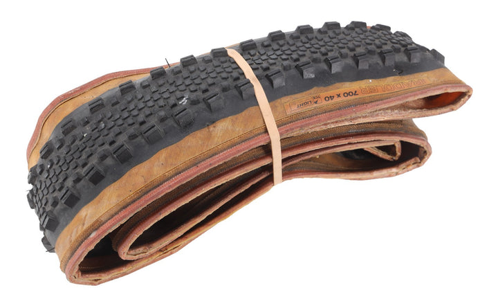 WTB Raddler TCS 700 x 40c Tubeless Ready Gravel Bike Tire CX Tanwall Light Fast