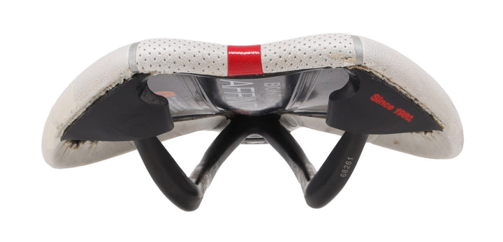 Bontrager Affinity Pro Carbon Road Bike Saddle 138mm 7 x 10mm MTB Gravel WHITE