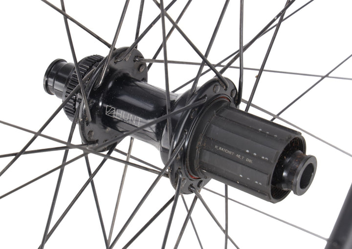 HUNT 4 Season SuperDura Disc Alloy Road Wheelset Tubeless CL Shimano 11 Sp 700c