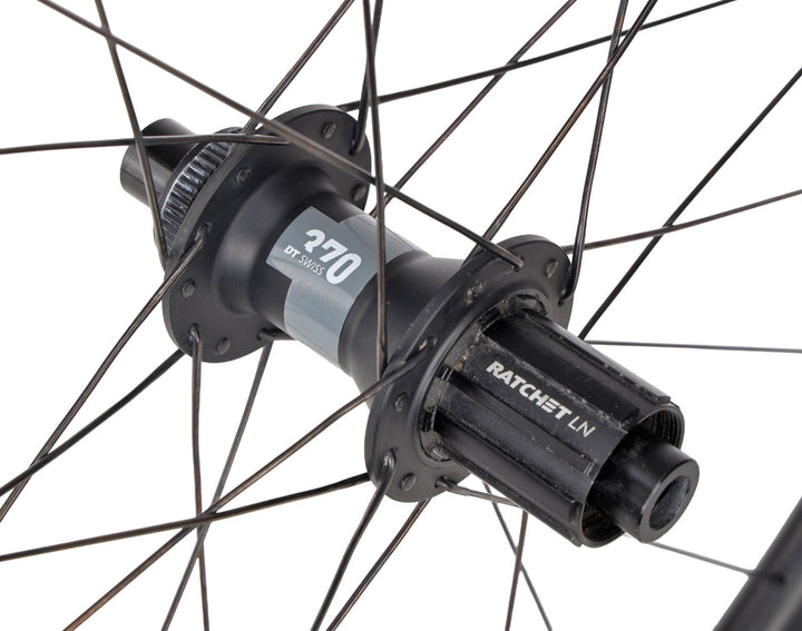 Roval Terra C Carbon Tubeless Gravel Bike Wheelset Disc Shimano 11s DT 370 700c