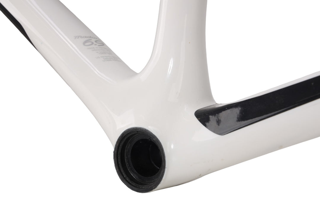Trek Madone 6.9 OCLV Red Carbon Road Bike Frameset XL 60cm WHITE Rim QR USA 2008