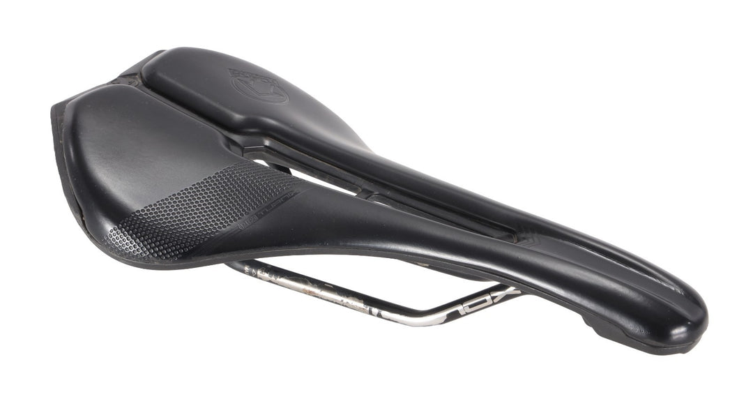 PRO Turnix Performance Carbon Road Bike Saddle 142mm 7 x 7mm INOX Gravel BLACK