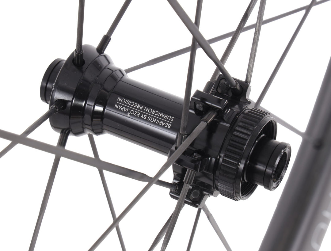 HUNT 54 Aerodynamicist UD Carbon Spoke Disc Tubeless FRONT Road Wheel 700c EZO