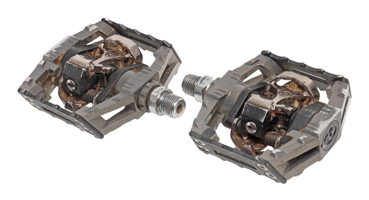 Shimano DX PD-M646 SPD Clipless Mountain Bike Pedals 9/16" MTB Enduro DH BMX