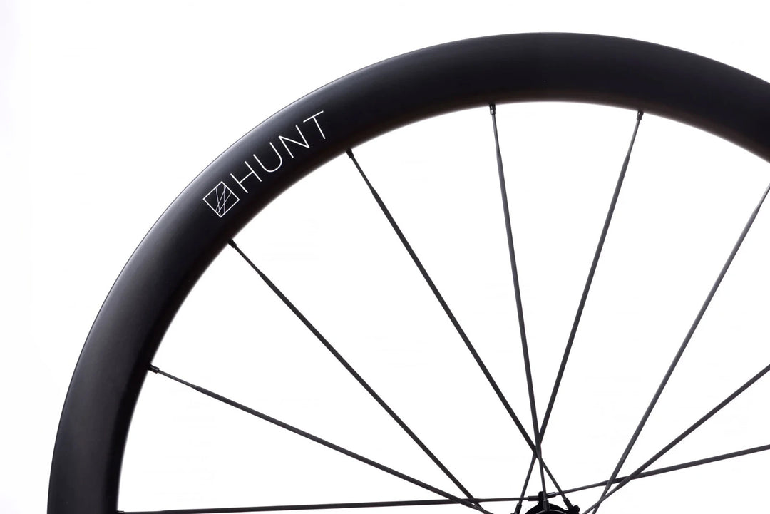 HUNT 44 Aerodynamicist UD Carbon Spoke Disc Tubeless FRONT Road Wheel 700c EZO