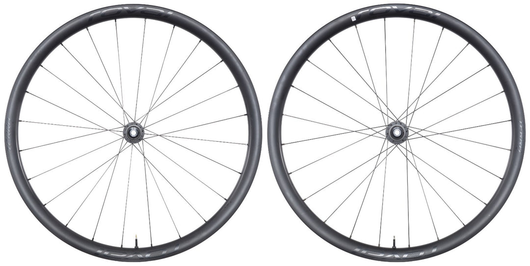 Roval Terra C Carbon Tubeless Gravel Bike Wheelset CL Disc Campagnolo 9-13s 700c
