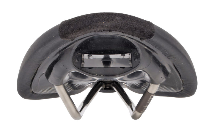 Fizik Arione Carbon Road Bike Saddle 130mm 7 x 7mm Kium Rails BLACK