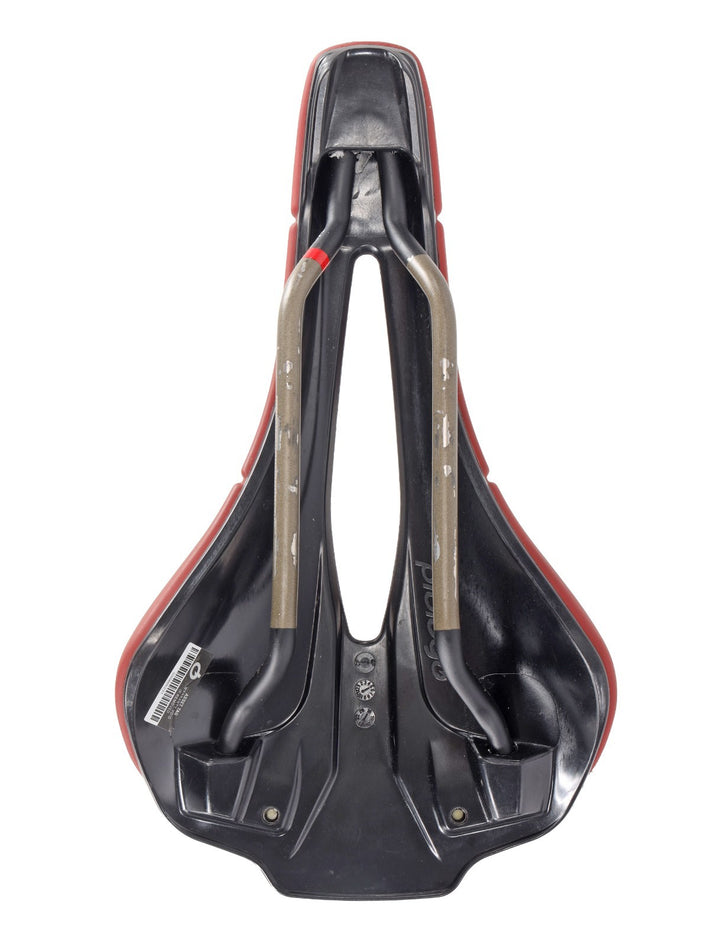 Prologo Scratch M5 140mm Carbon Road Bike Saddle Tirox 7 x 7mm RED CX Gravel
