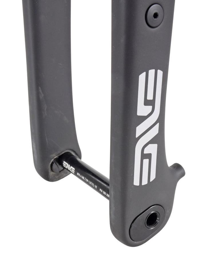 ENVE Mountain Fork Carbon 29" Disc 1 1/2" Tapered 15x 110mm TA 44/52mm w/ Fender