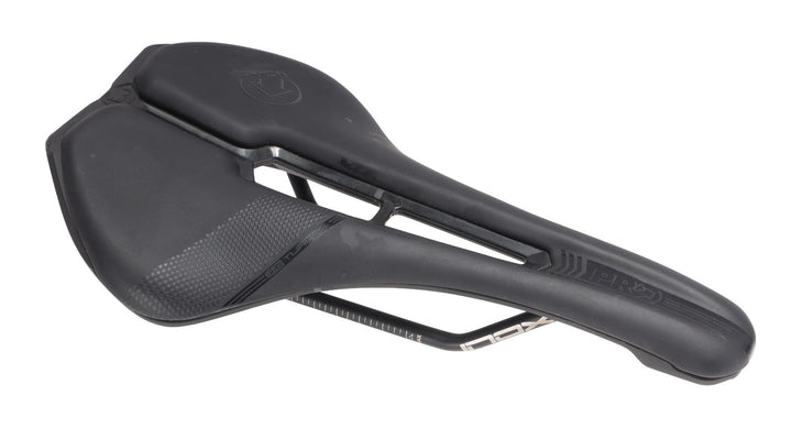 PRO Turnix Performance Carbon Road Bike Saddle 152mm 7 x 7mm INOX Gravel BLACK