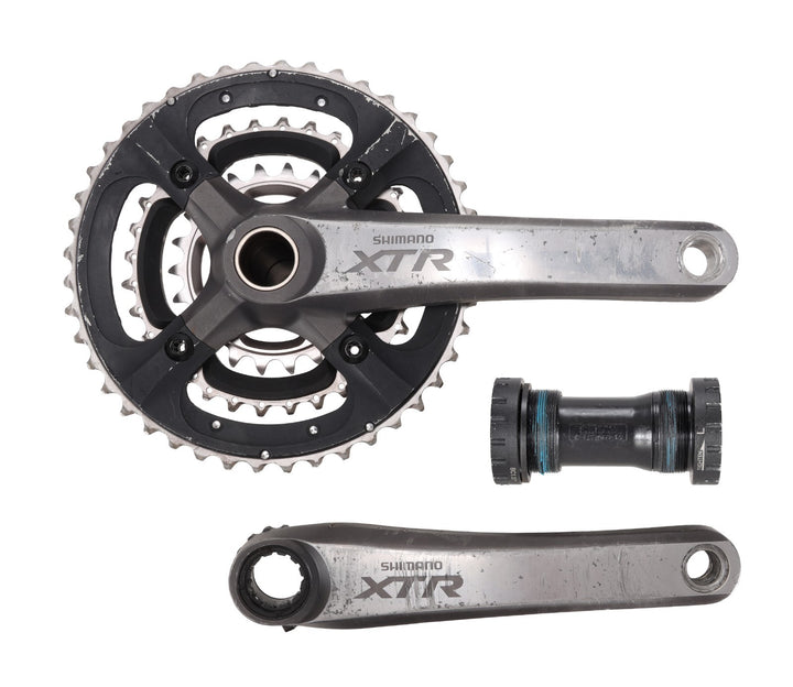 Shimano XTR 3x 9s FC-M970 Mtn Bike Crankset 44/32/22T Mega 9 175mm Triple w/ BB