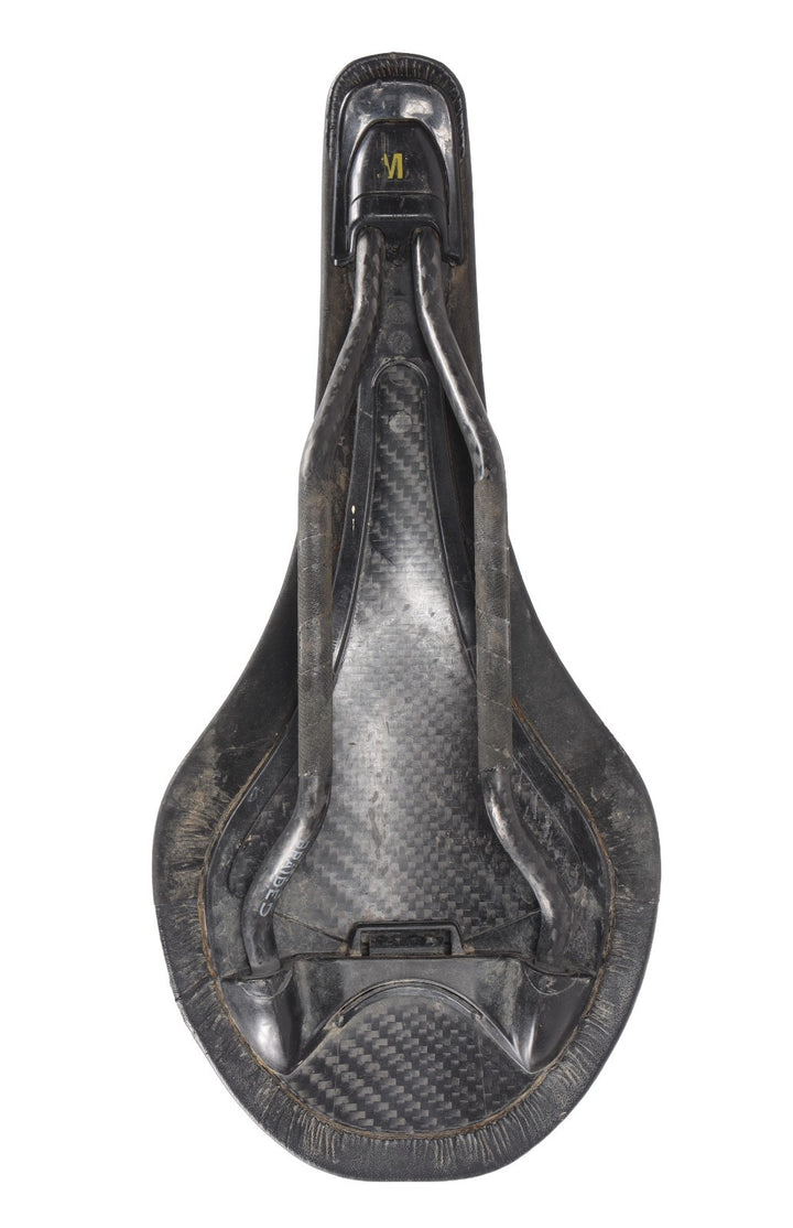 Fizik Tundra M1 Carbon Mtn Bike Saddle 125mm BLACK 8 x 10mm Braided XC Gravel CX