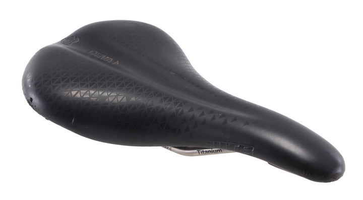 WTB Deva Team Mountain Bike Saddle 142mm 7 x 7mm Ti Rails Gravel Cross Adventure