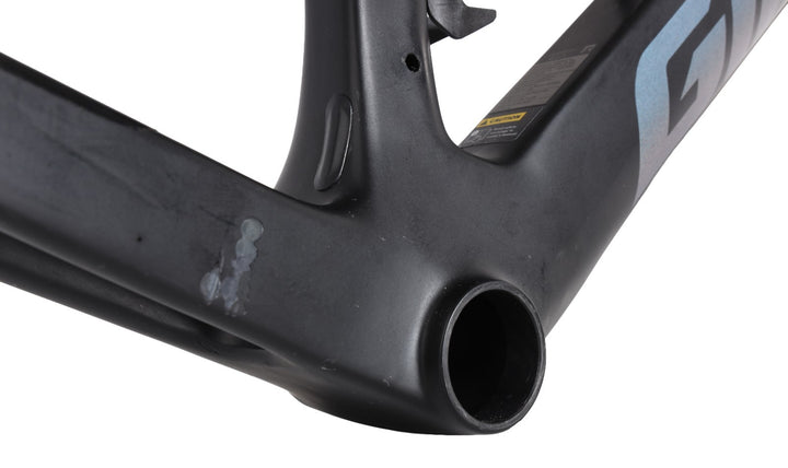 Giant Propel Advanced Pro Disc Carbon Aero Road Bike Frameset MD Black 700c 2024