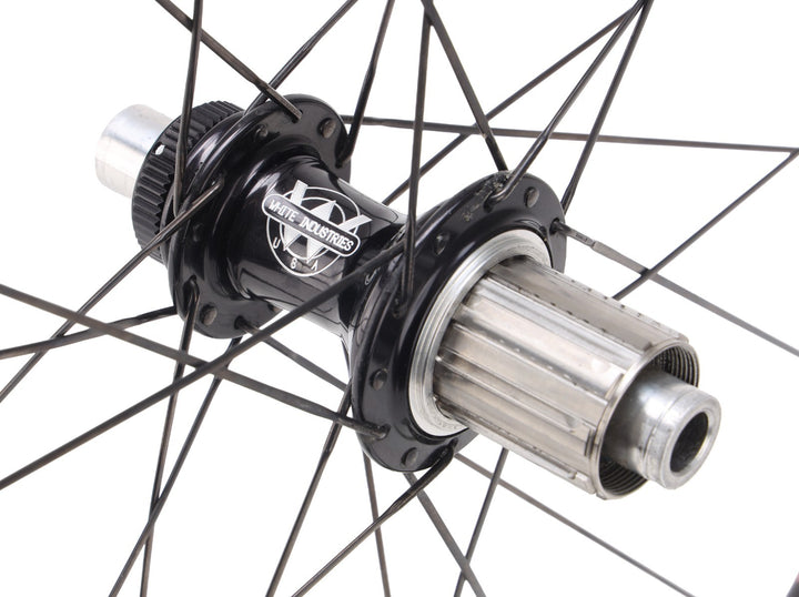 Astral Veil3 Carbon Tubeless 700c Disc Road Bike Wheelset Shimano 11s CLD White