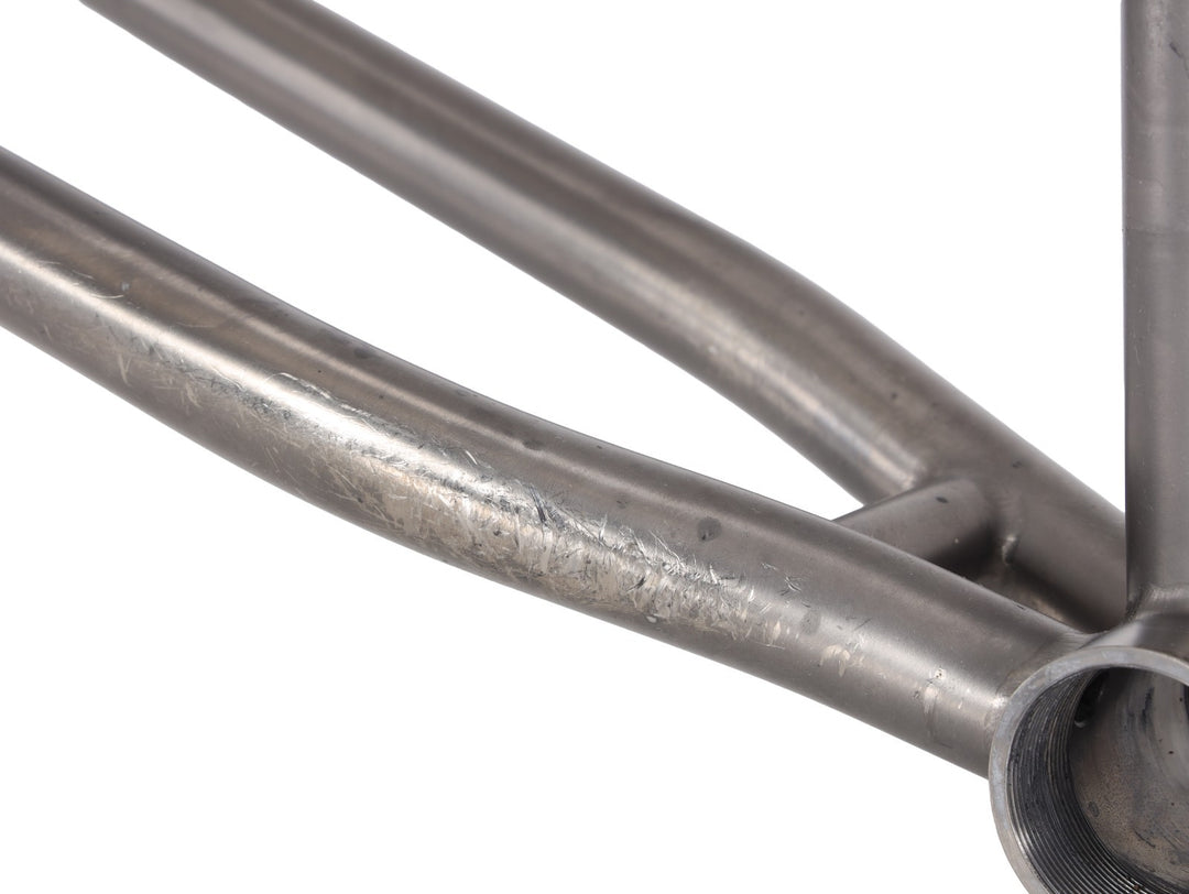 Moots YBBeat Titanium Softail Mountain Bike Frame 21" XL 30mm Rim Brake USA Ti