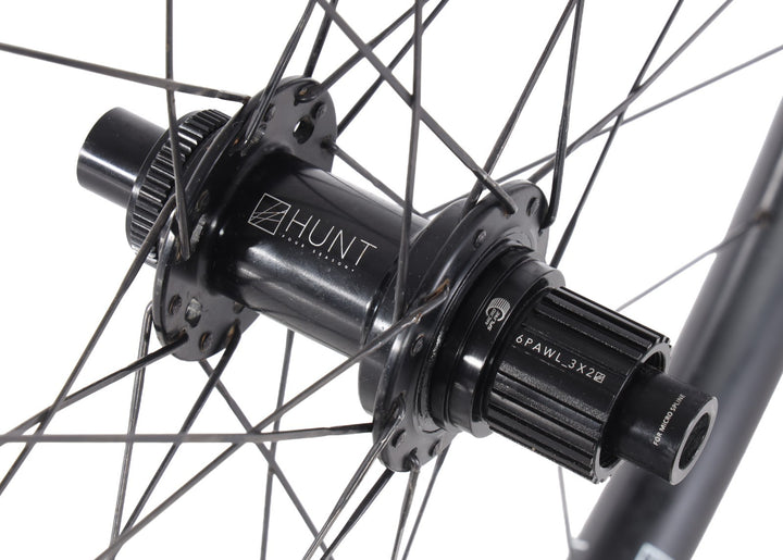 HUNT 650b Adventure Carbon CL Disc Tubeless REAR Wheel Shimano 12s Micro Spline