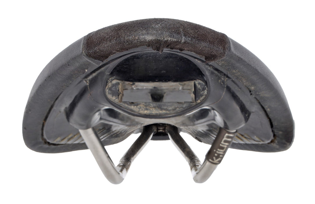 Fizik Arione Carbon Road Bike Saddle 130mm 7 x 7mm Kium Rails BLACK