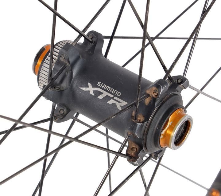 Shimano XTR WH-M988 Scandium CL Disc Tubeless 26" Mtn Bike FRONT Wheel 15mm TA