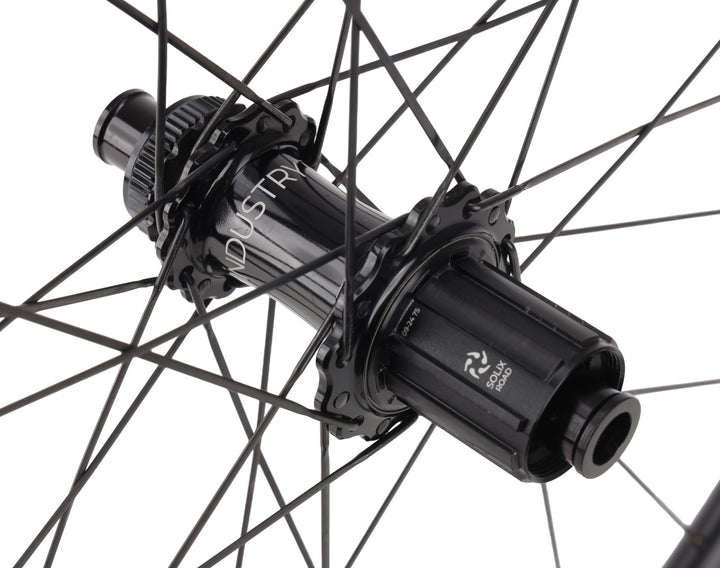 Velocity Aero Industry 9 Alloy Disc Road Bike Wheelset Tubeless Shimano 11s 700c