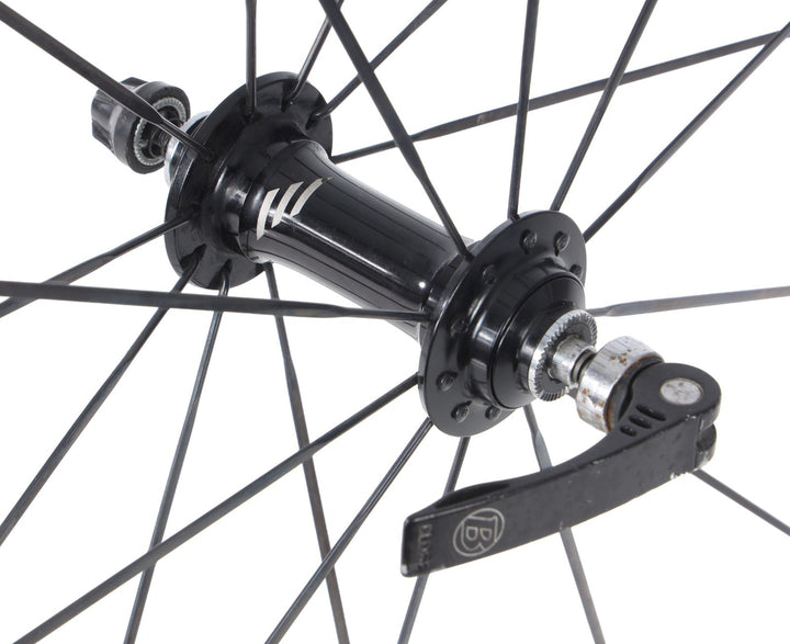 Bontrager Race L Alloy Clincher Road Bike Wheelset Shimano 10 Speed Rim QR 700c