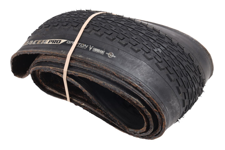 Specialized Tracer PRO Tubeless Gravel Bike Tire 700 x 47c BLACK 2Bliss