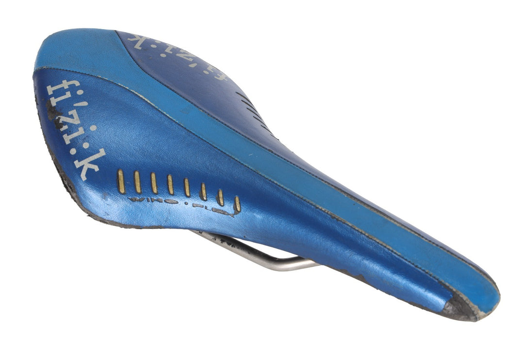 Fizik Arione Carbon Road Bike Saddle 130mm 7 x 7mm Titanium Rails BLUE