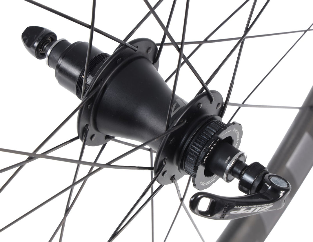 Zipp 303 Firecrest Carbon Tubeless CL Disc Road Bike Wheelset SRAM XDR 700c QR