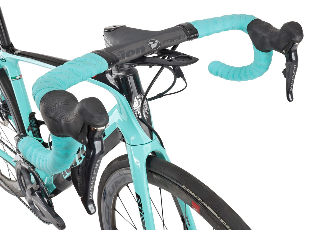 Bianchi Infinito CV Carbon Disc Road Bike Shimano Di2 2x 11 Spd 700c Italy 2020