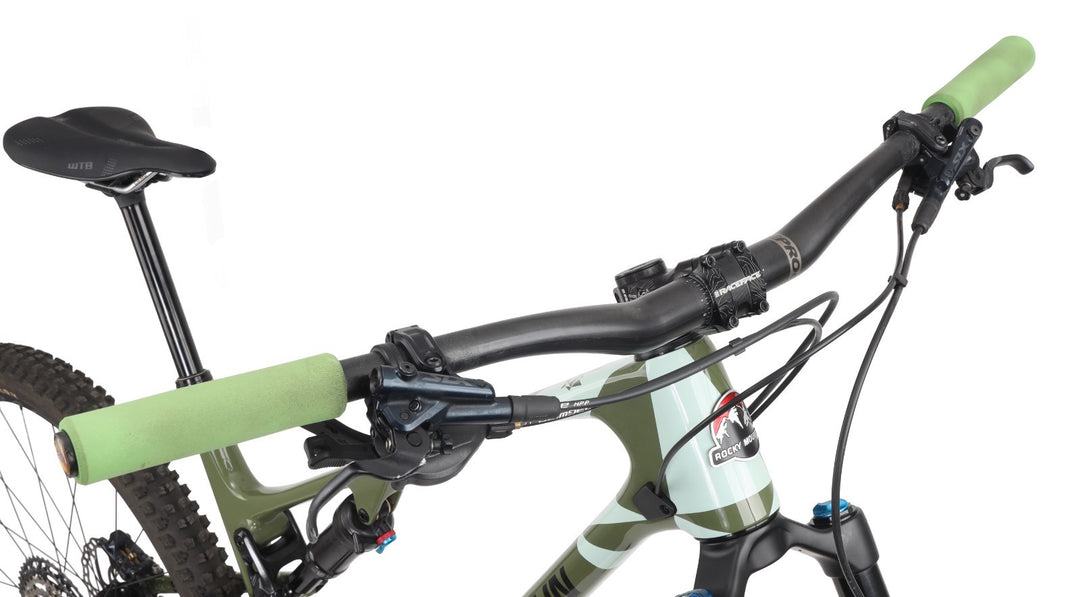 Rocky Mountain Element C70 Shimano 29" Carbon Mtn Bike 1x 12 Sp Green LG XT 2023