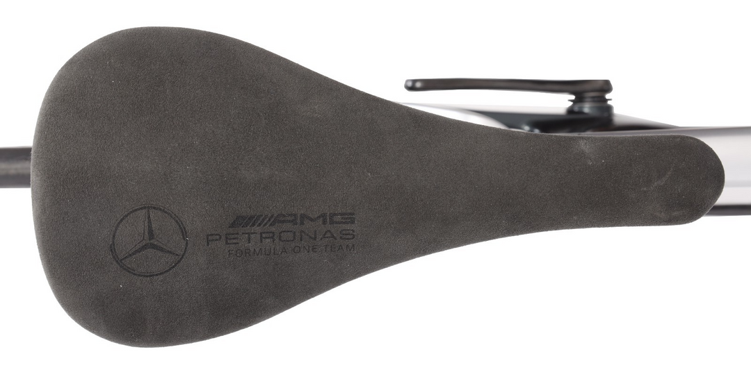 n+ Mercedes-AMG PETRONAS F1 V11 12 Sp Carbon Road Bike 56cm SRAM AXS Ltd Edition