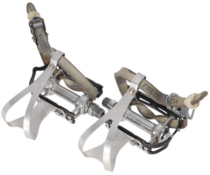 Campagnolo 1037/a Record Strada Superleggeri Road Bike Pedals 9/16" w/ Toe Clips