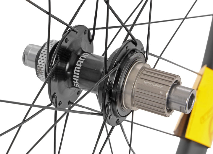 Shimano GRX WH-RX880 C32 Tubeless Carbon Gravel Wheelset CL Disc 12s MS 700c CX