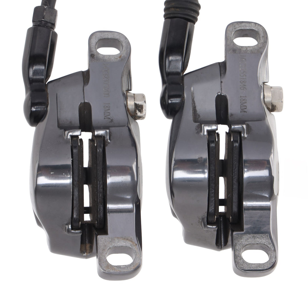 SRAM Force HydroR Road Bike Hydraulic Disc Brake Caliper Set Post Mount w/ Pads