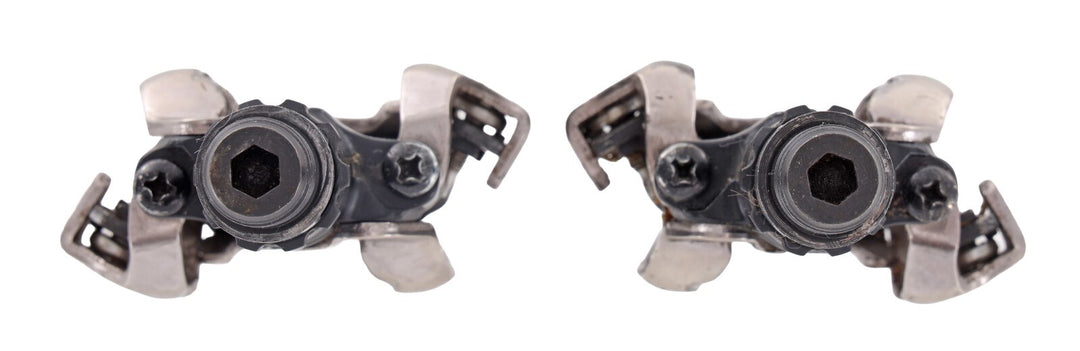 Shimano PD-M520 SPD Clipless Mountain Bike Pedals Cyclocross Gravel 2 Bolt 9/16"