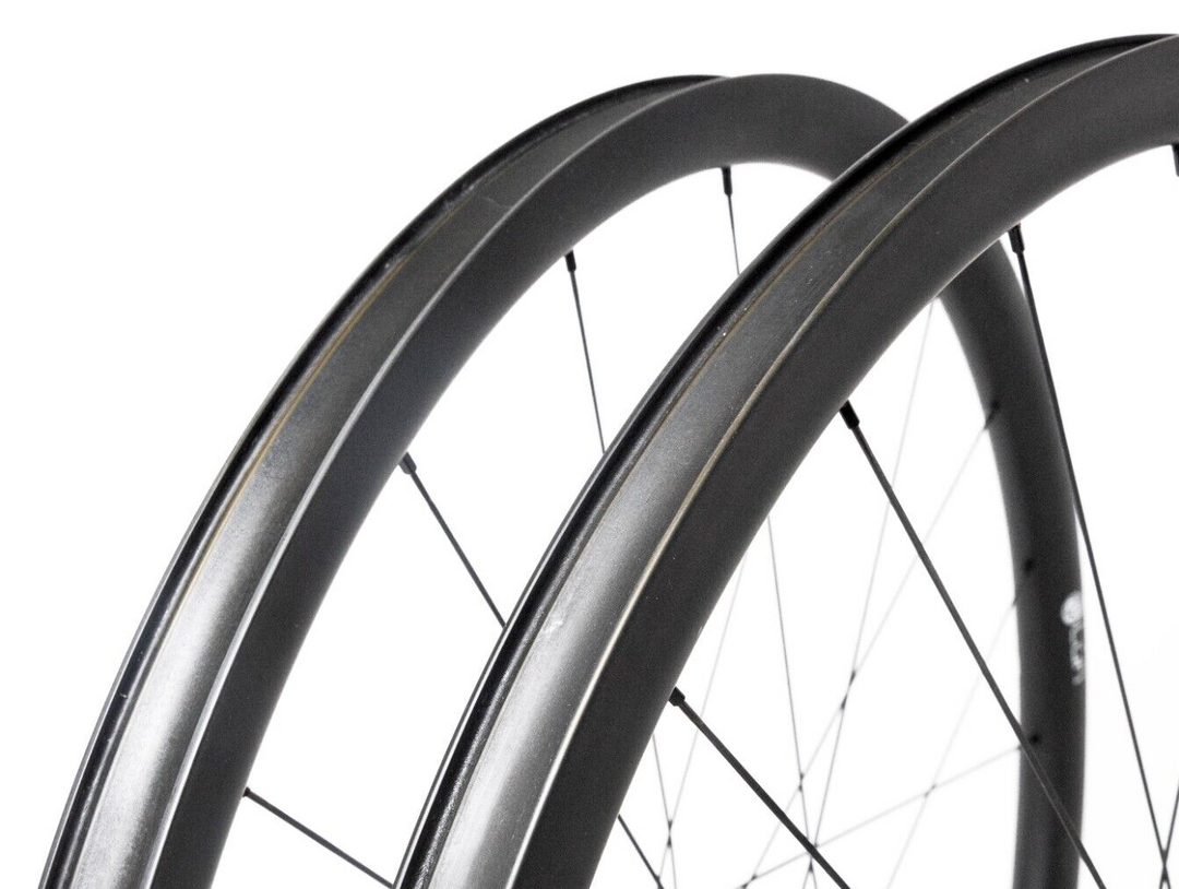 Lún GRAPID 700c Twenty-Nine Carbon Tubeless CL Disc 11s Gravel Wheelset Winspace