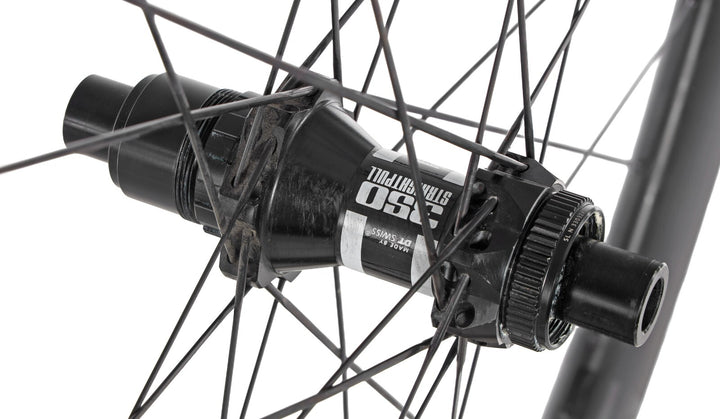 Light Bicycle Falcon R46 Carbon Aero Tubeless Wheelset Disc SRAM XDR 12/13s 700c