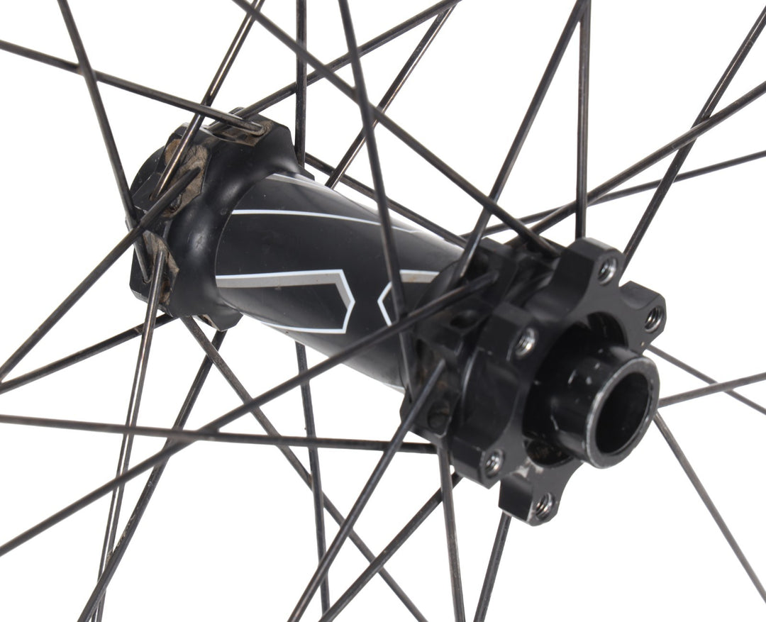 DT Swiss M 1900 Spline 30 Alloy Disc Mtn Bike 29" FRONT Wheel 6B 15x 110mm MTB