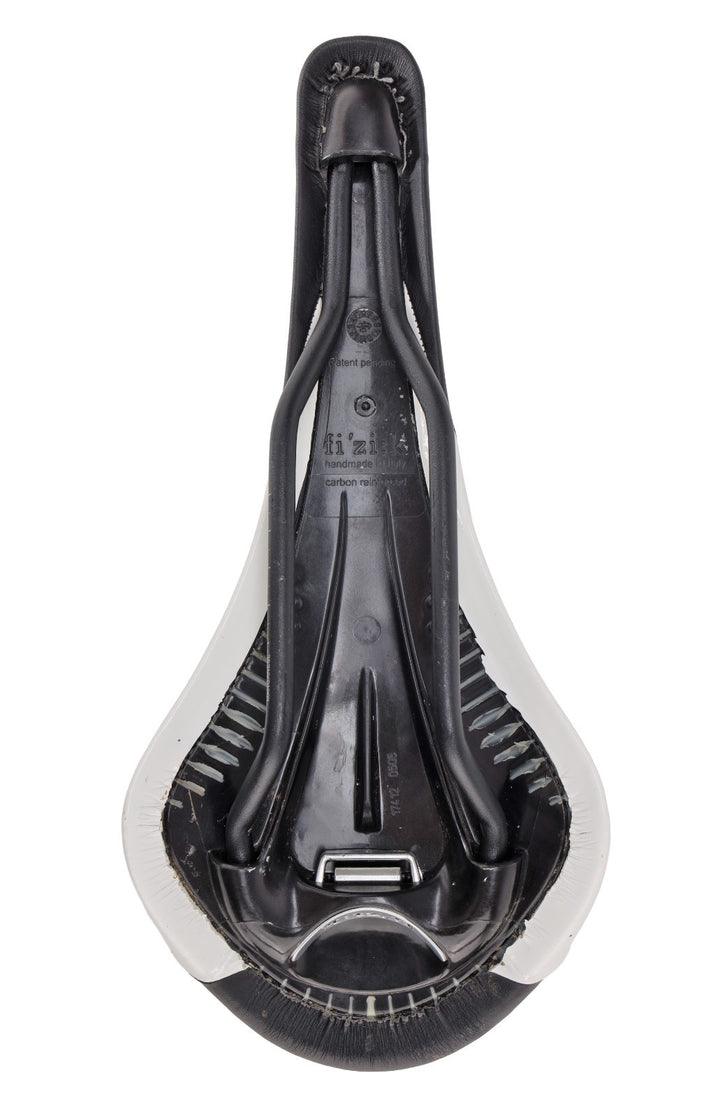 Fizik Gobi XM Mountain Bike Saddle 130mm 7 x 7mm Manganese Rail BLACK/WHITE