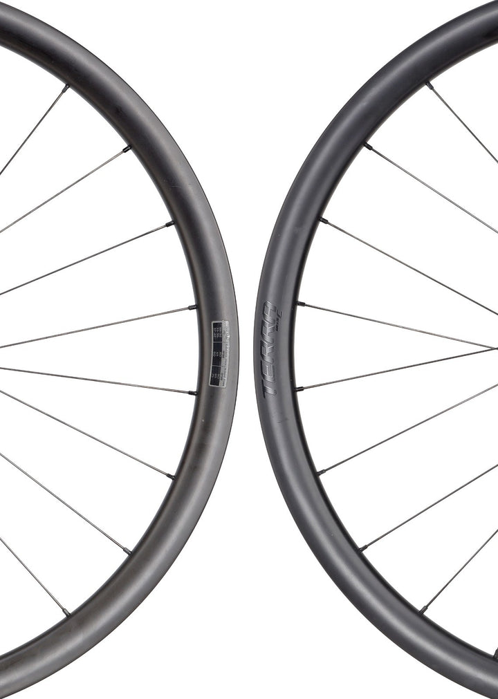 Roval Terra C Carbon Tubeless Gravel Bike Wheelset Disc Shimano 11s DT 370 700c