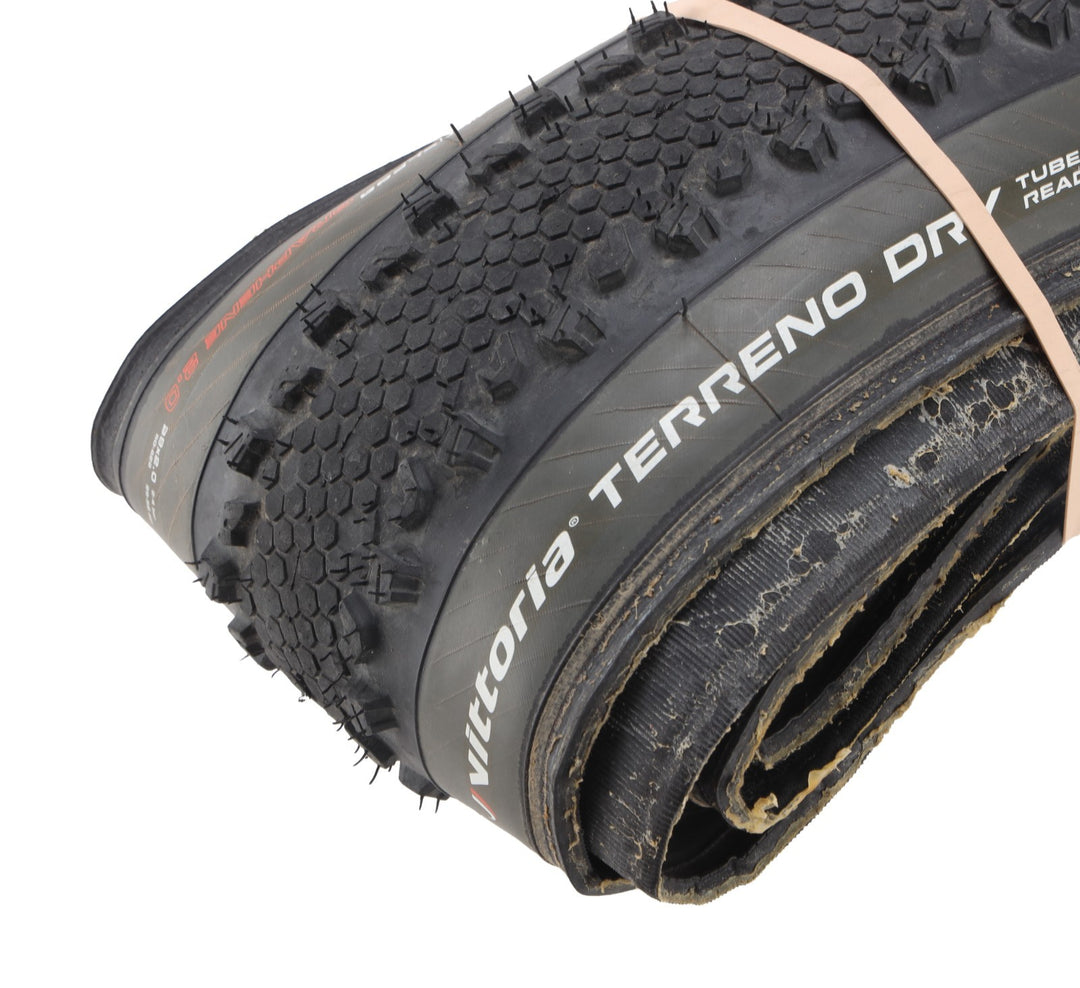 Vittoria Terreno Dry Tubeless Gravel Bike Tires 700 x 2.0" PAIR 50mm Graphene