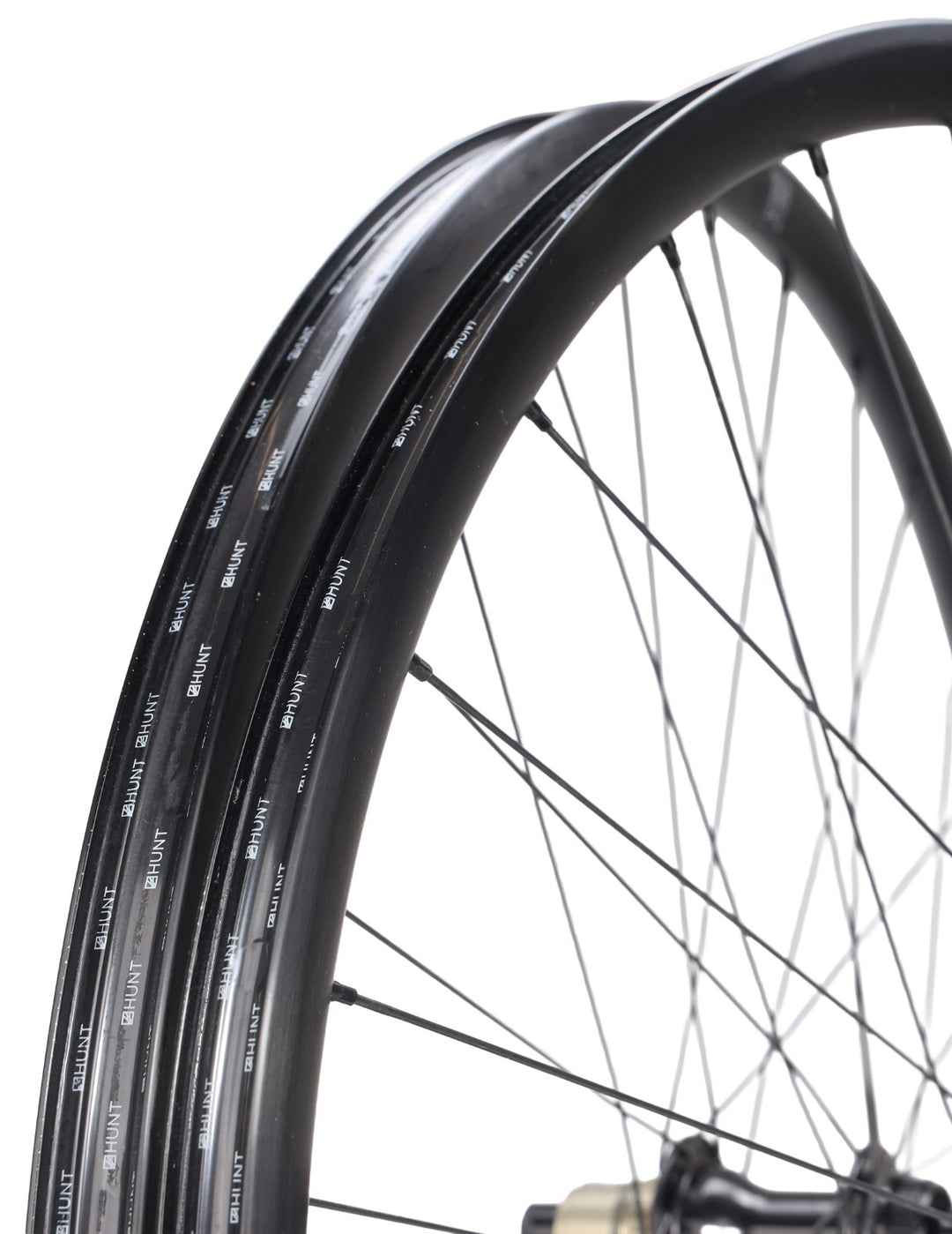 HUNT 4 Season Gravel Disc Alloy Wheelset Tubeless CL EZO SRAM XDR 12s 700c XPLR