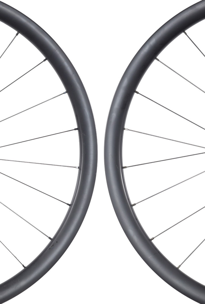 Roval Terra C Carbon Tubeless Gravel Bike Wheelset CL Disc Campagnolo 9-13s 700c