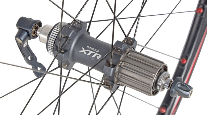 Shimano XTR WH-M975 Alloy 26” Tubeless Disc Mtn Bike Wheelset 9/10s Titanium QR
