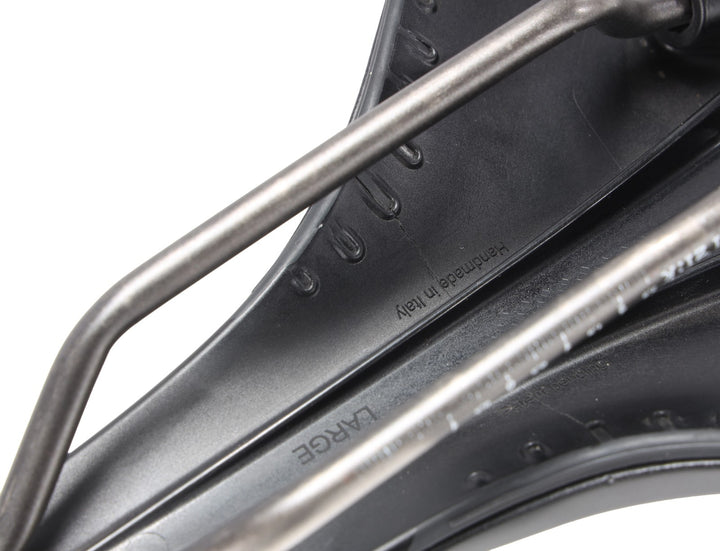 Fizik  Antares R3 Versus EVO Road Bike Saddle Large 149mm BLACK 7x7mm Kium Alloy