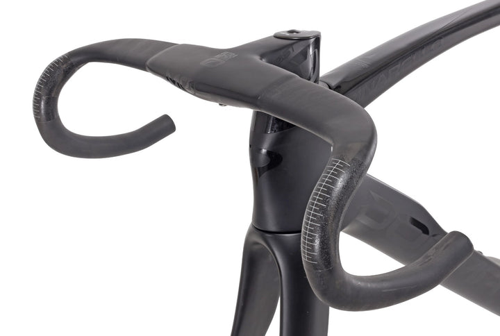Pinarello Dogma F Carbon Road Bike Frameset 53cm Module Most Talon Bar/Stem 2022