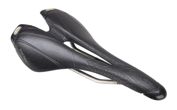 Specialized Toupe Ti 143 BG Road Bike Saddle 143mm BLACK 7 x 7mm Hollow Ti Rail