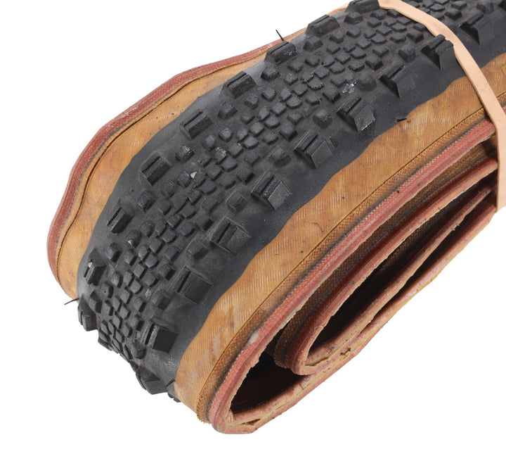 WTB Raddler TCS 700 x 40c Tubeless Ready Gravel Bike Tire CX Tanwall Light Fast