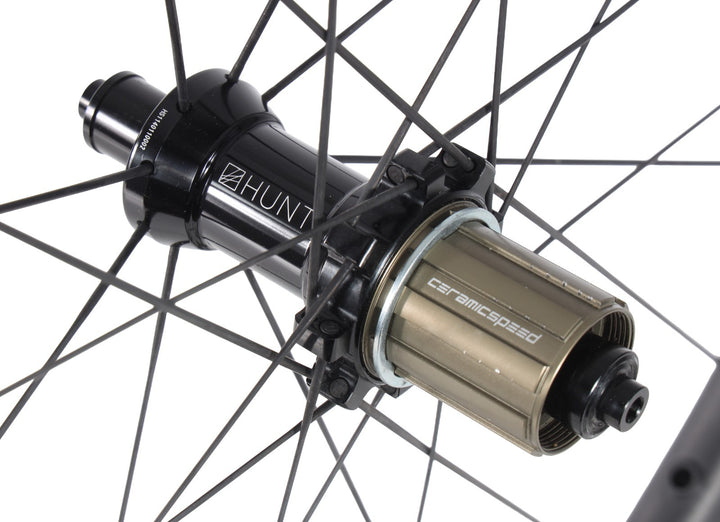 HUNT 52_62 Aerodynamicist Carbon Road Wheelset Tubeless Shimano HG 700c QR Rim