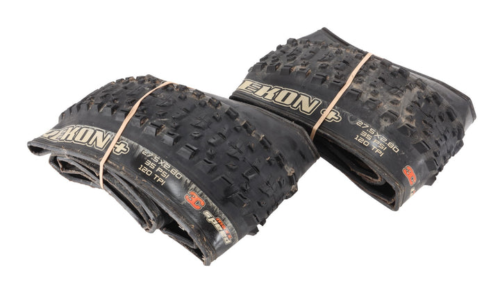 Maxxis Rekon Plus Tubeless Mountain Bike Tires 27.5 x 2.80 PAIR 3C TR 120 TPI